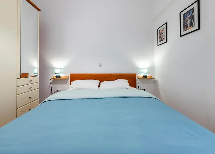 Apartment 29